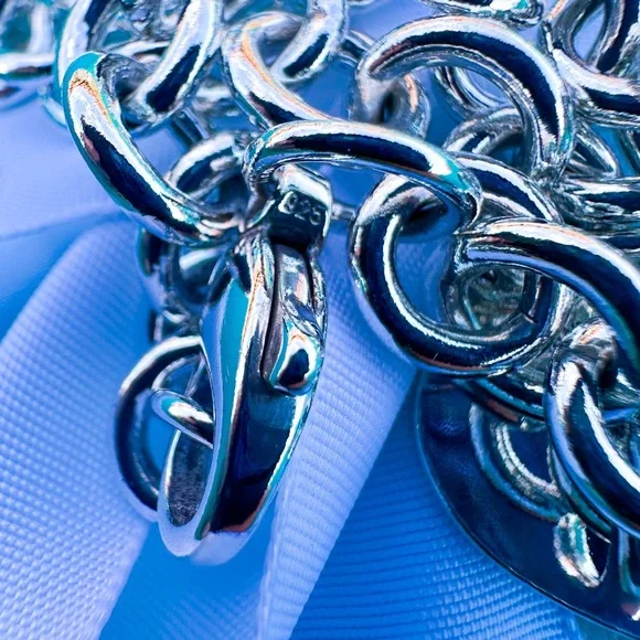 Tiffany & Co Heart Tag Necklace in Sterling Silver - Picture 5 of 8